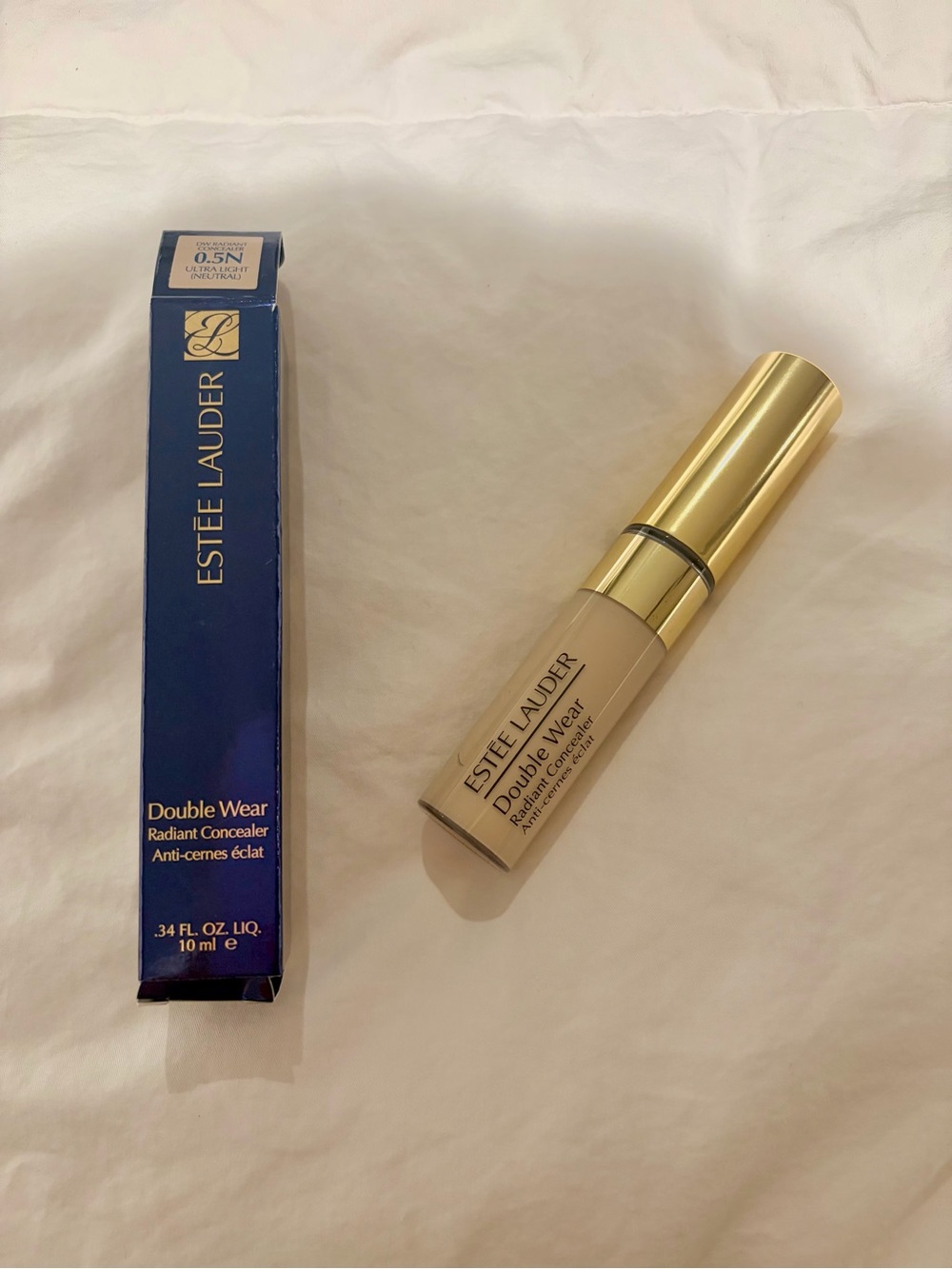 NEW In Box - Estee Lauder Double Wear Radiant Concealer 0.5N Ultralight Neutral